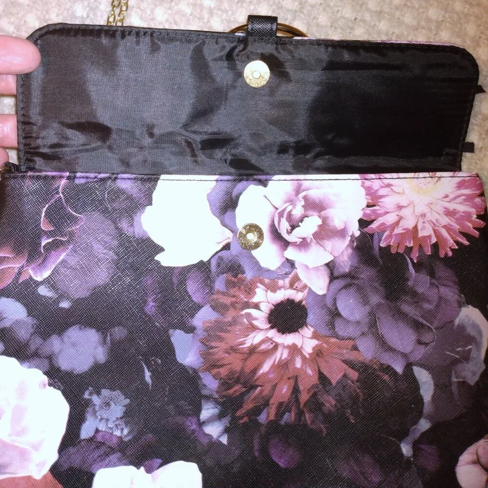 Lavender Blush Floral Tassel Clutch Wristlet – Regencycore Garden Party Evening